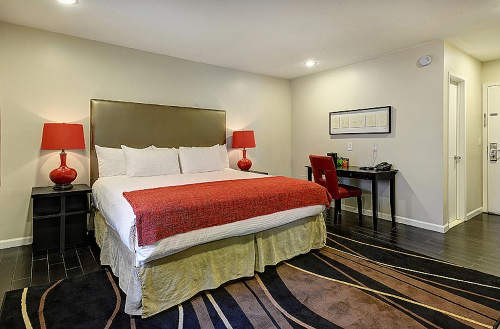Shelter Angeles 3* Los Angeles