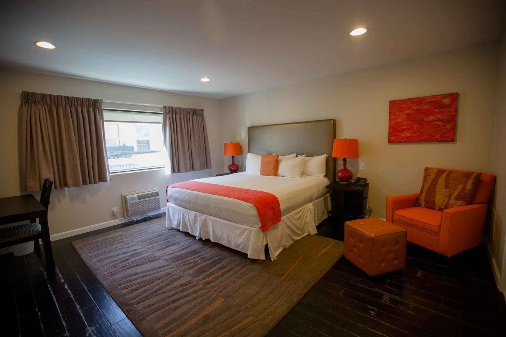 Shelter Angeles Hotel 3*